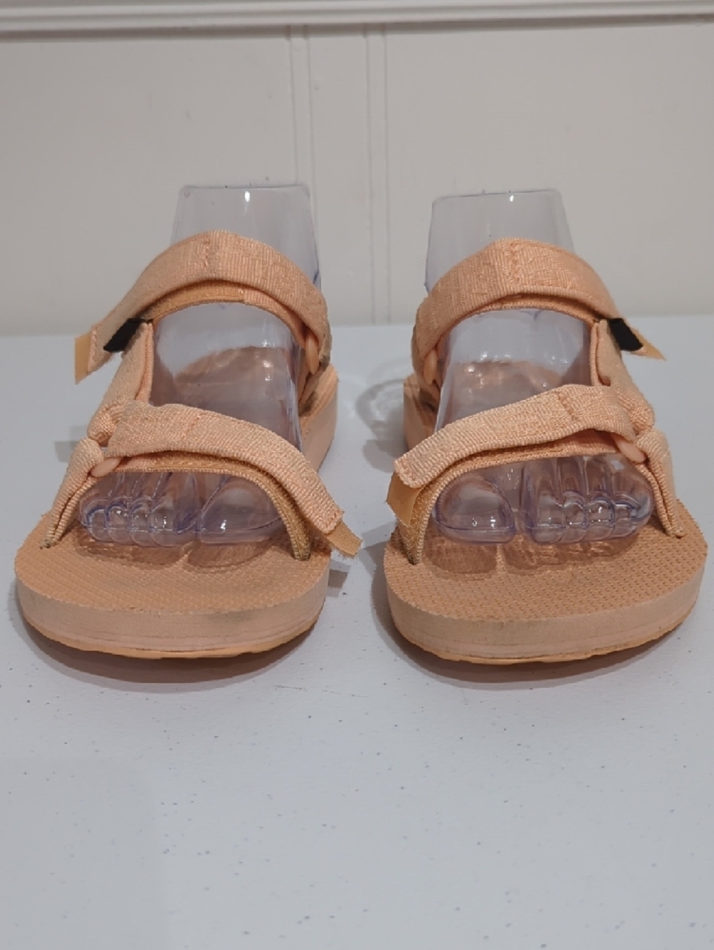 TEVA SANDAL UNIVERSAL SLIDE- size 8 - Picture 2 of 10